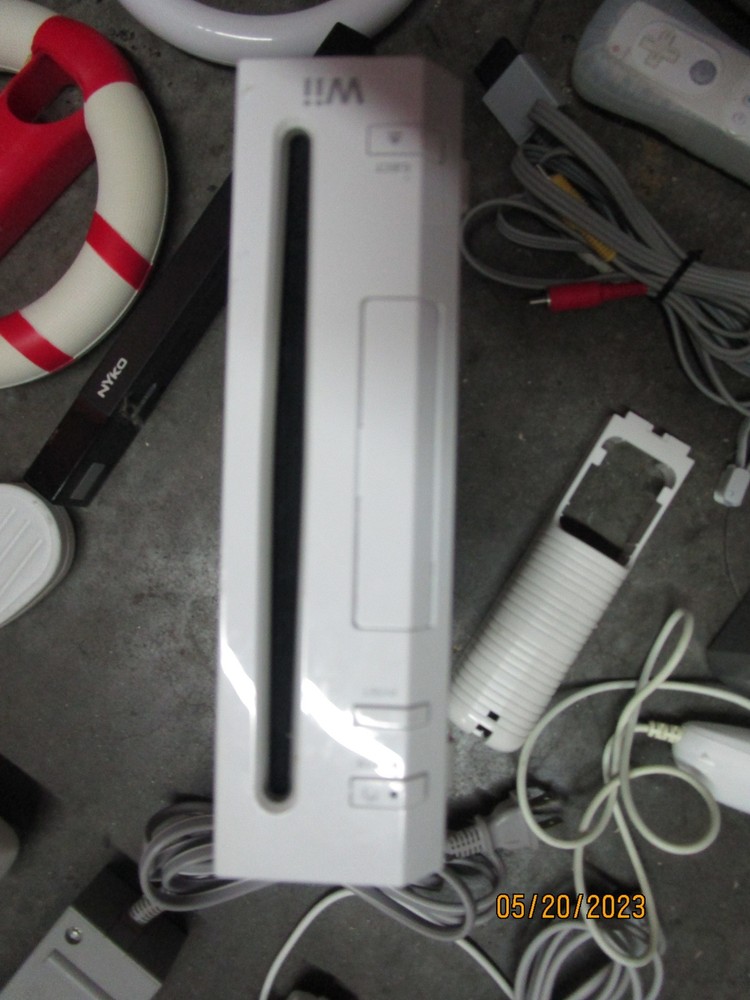 Wii Console RVL-001 Bundle