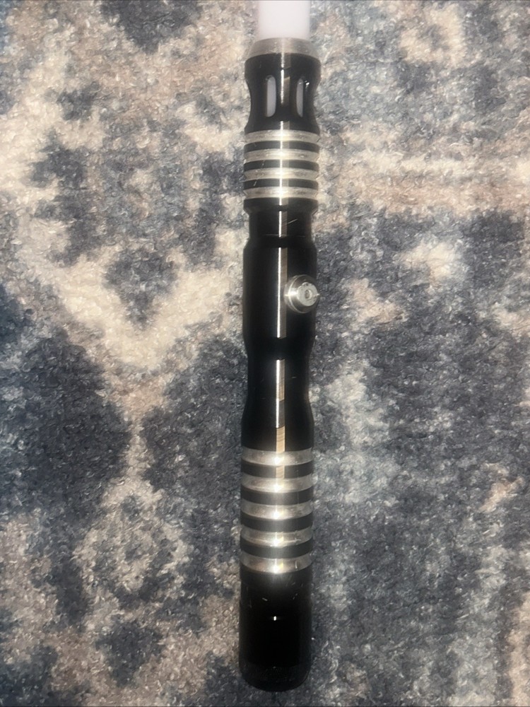 Baselit Heavy Duty Dual Capable Lightsaber