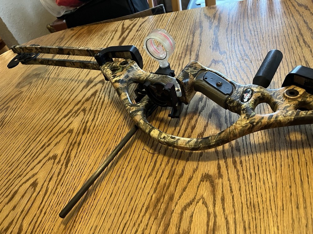Hoyt ZR200 Compound Bow Left Hand No String