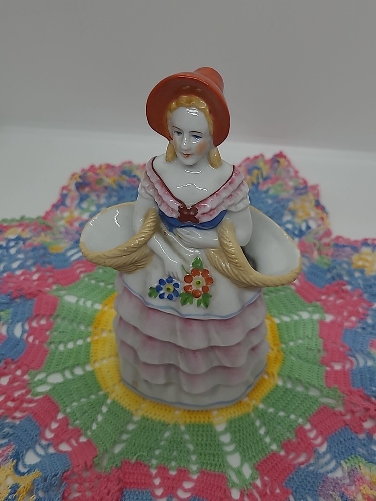 Vintage Lady Planter…Occupied Japan B23