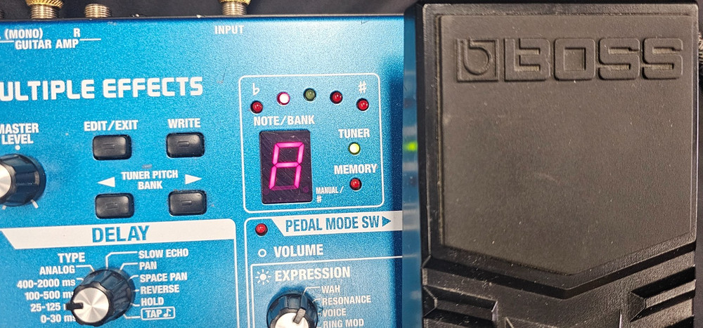 BOSS ME-50 Guitar Multiple Effects with Power Cord