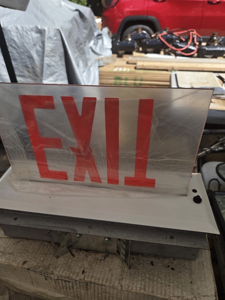 Beghelli, Edgelit Exit Sign, Red, OL2SAR1CCR-120SA