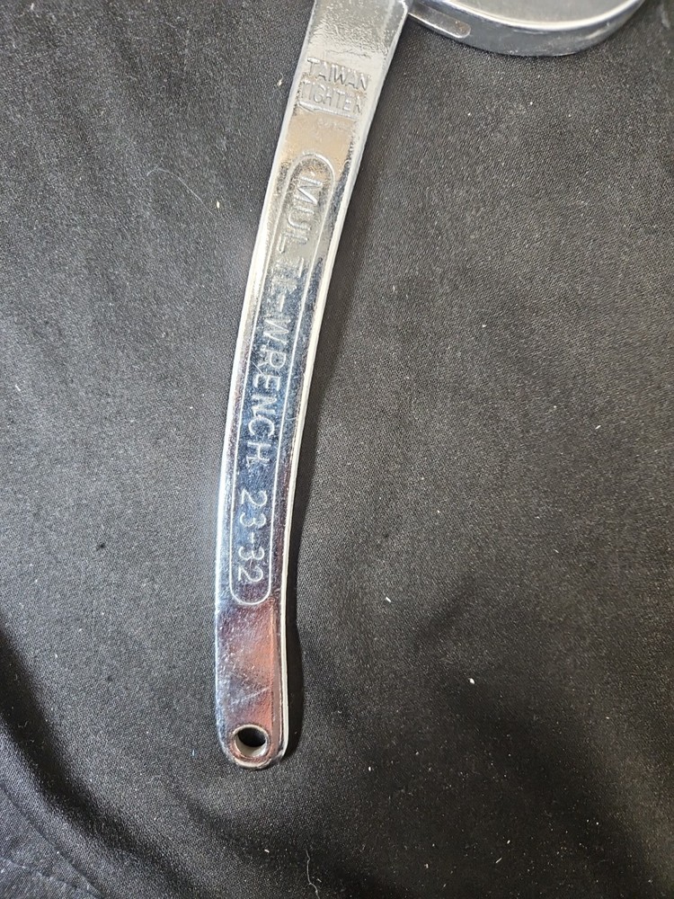 7/8" - 1 1/4" Heavy Duty Multi-Wrench - 23-32 mm - GUC Socket Adjustable
