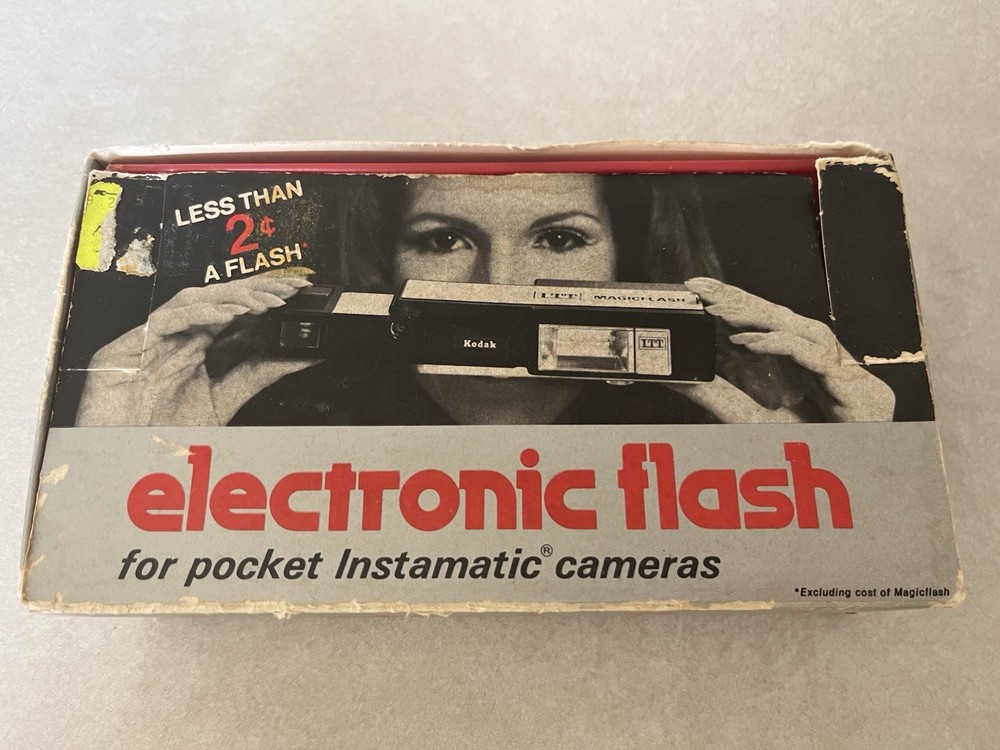 Vintage ITT Magicflash Electronic Flash Unit - In Original Box
