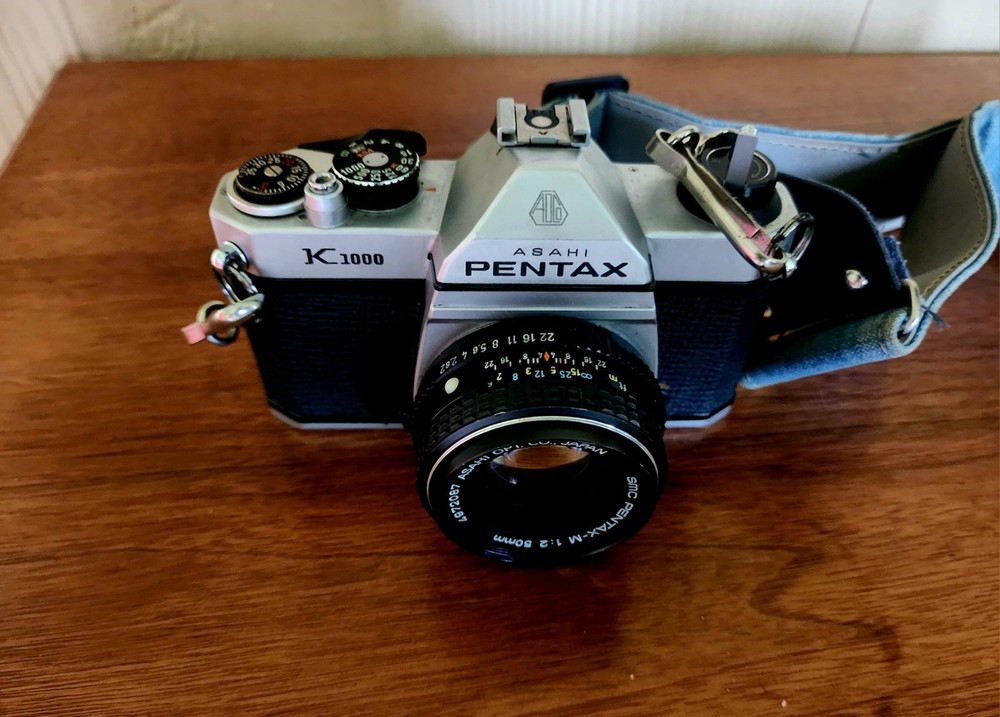 Camera - Pentax K1000 , 50mm Lens - Tested, Working
