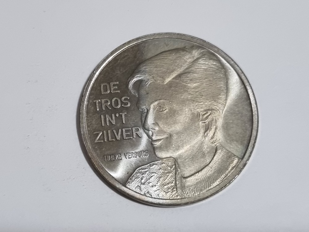 Commemorative Medal/Coin