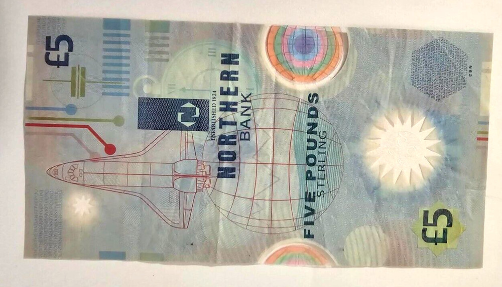 Northern Bank £5 five pound banknote plastic polymer space shuttle Used/ref d21