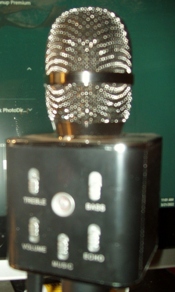 MY KARAOKE PRO 2-in-1 WIRELESS BLUETOOTH MICROPHONE