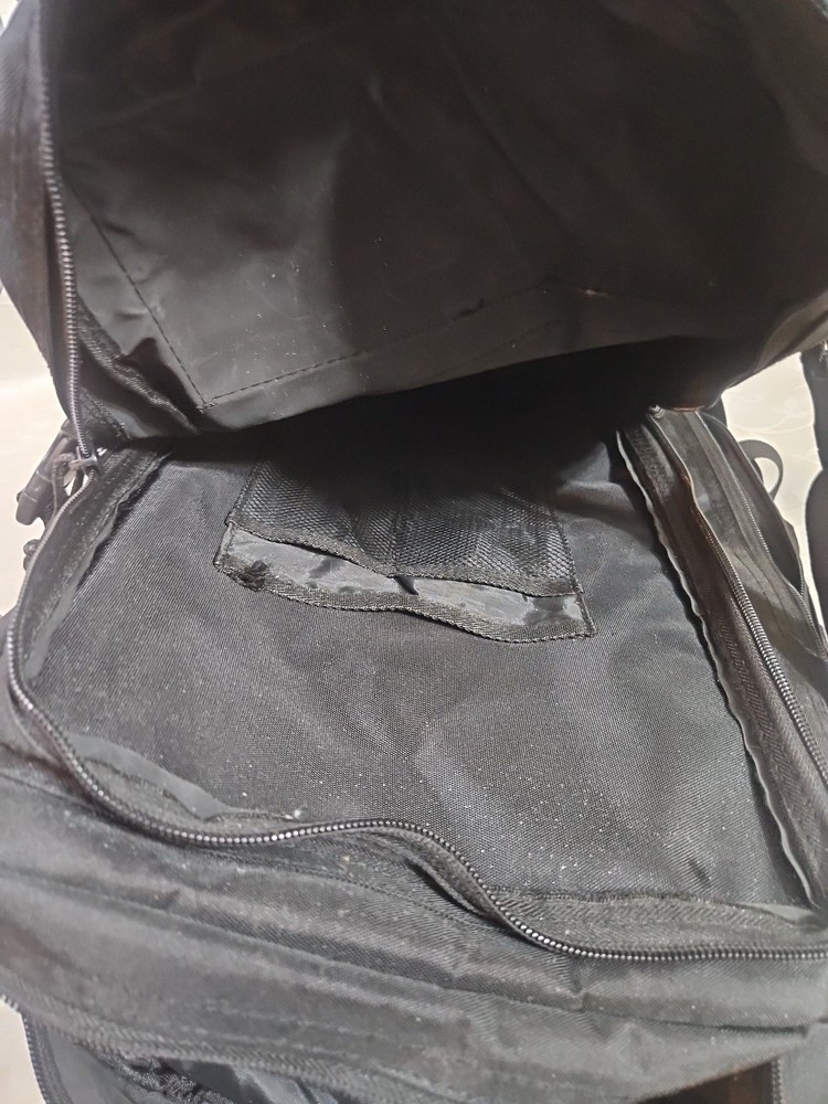 Ultimate US Army Backpack: Dual-Front Pockets Great Quality and Durability
