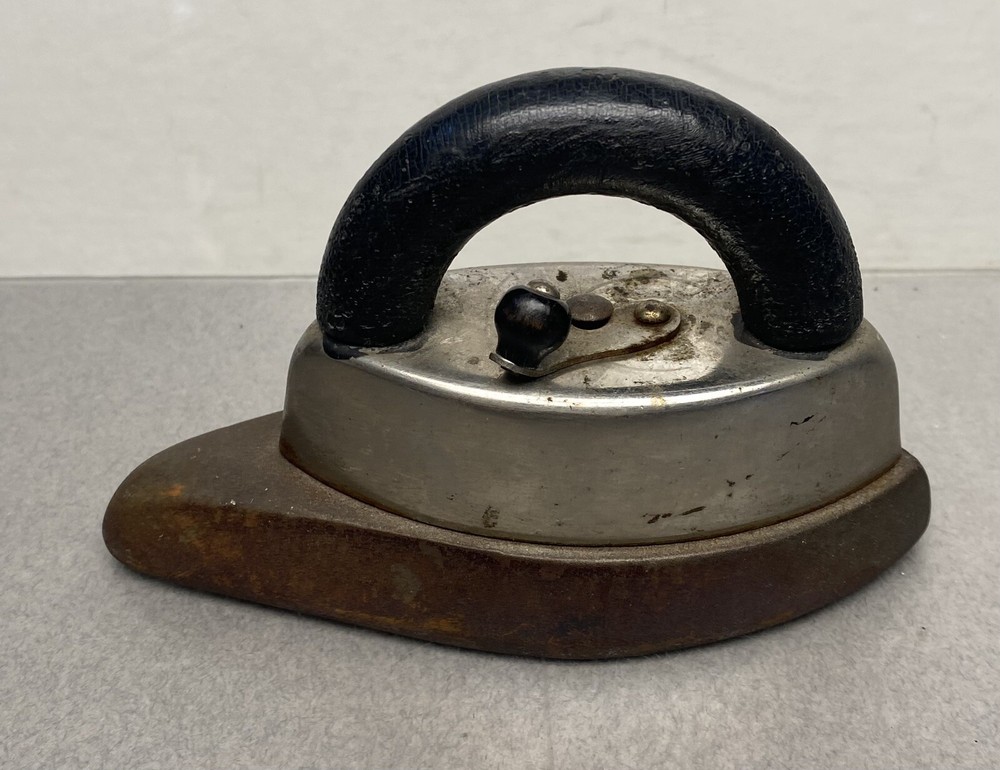 Antique Asbestos Sad Iron Collars Detachable Unique