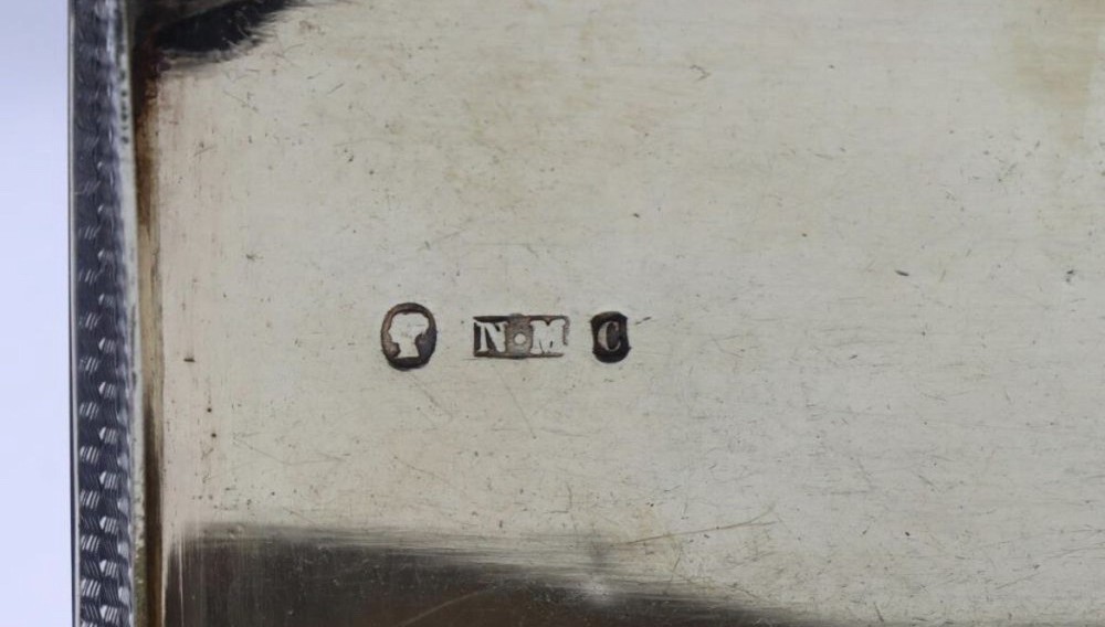 Nathanial Mills Birmingham Sterling Silver Snuff Box