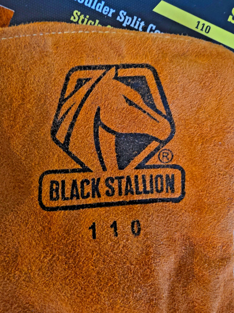 Black Stallion 110 Select Shoulder Split Cowhide Stick Gloves Small