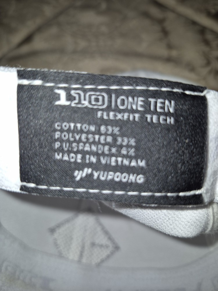 TRAVIS MATHEW Snap-back GOLF CAP, ONE SIZE