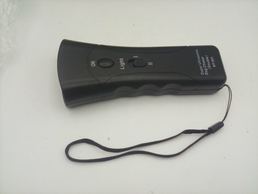 Ultra Sonic Dog Trainer with Flashlight