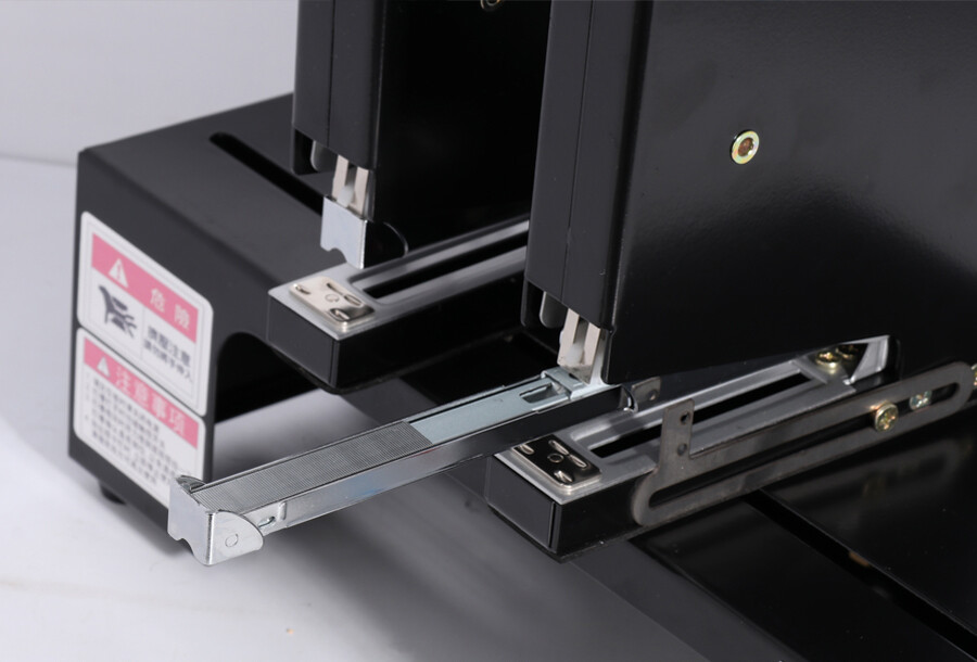 Double-head Intelligent Pneumatic Stapler Blister Packaging Binding Machine 220V