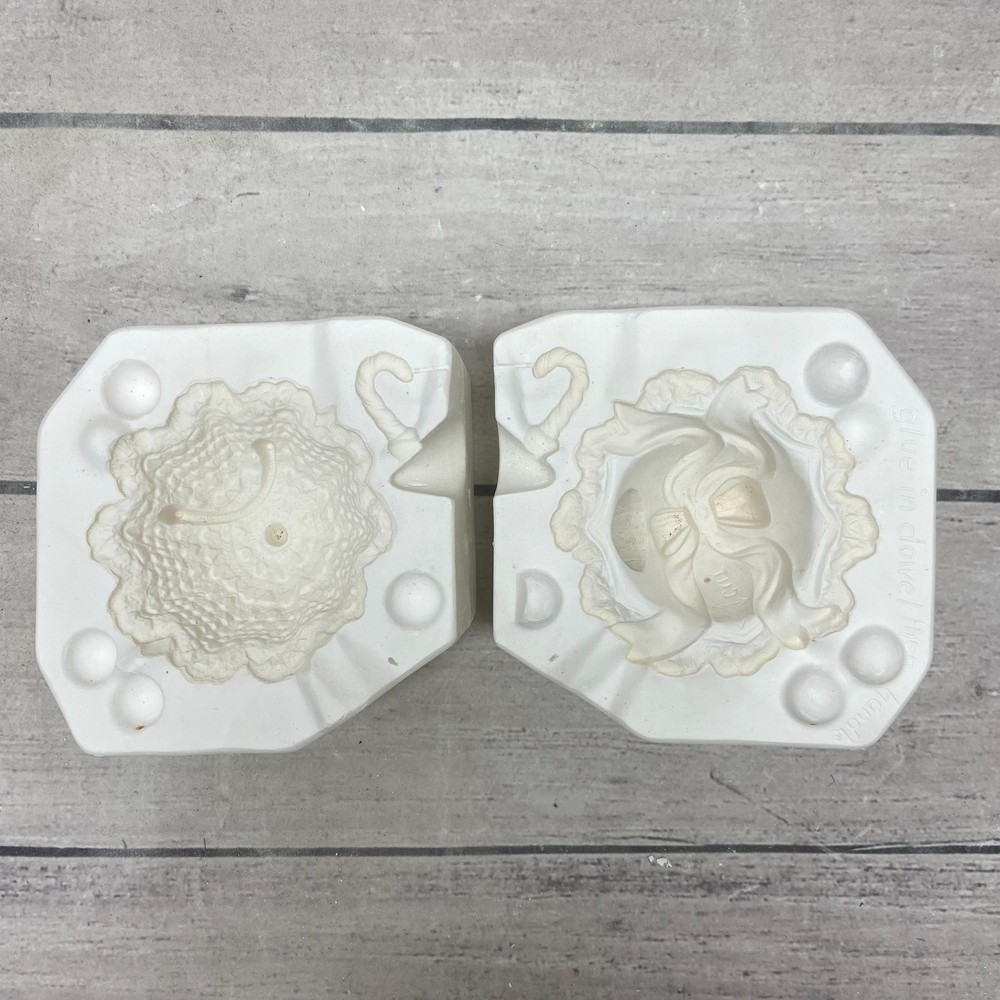Atlantic Mold Ceramic Casting Mold Centerpiece #A1767