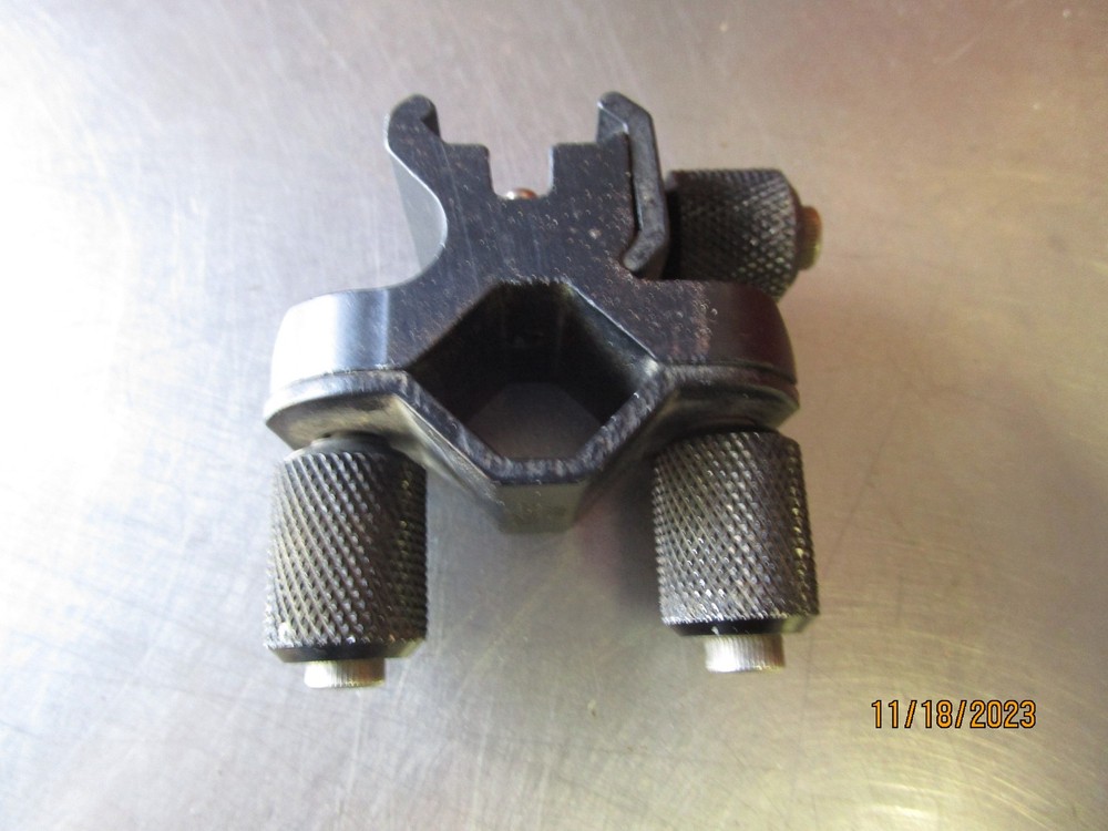 TRGear Rifle Mount Flashlight Holder