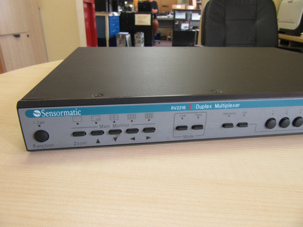 SENSORMATIC RV2216-30 Video Multiplexer with Video Motion Detection
