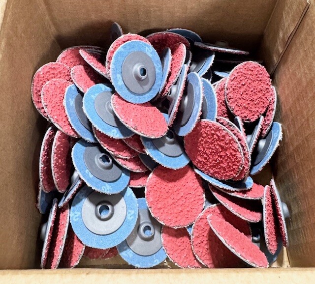 Surf-Pro 1-1/2" Quick Change Sanding Discs 24 Grit Ceramic Turn-On 100 Pack