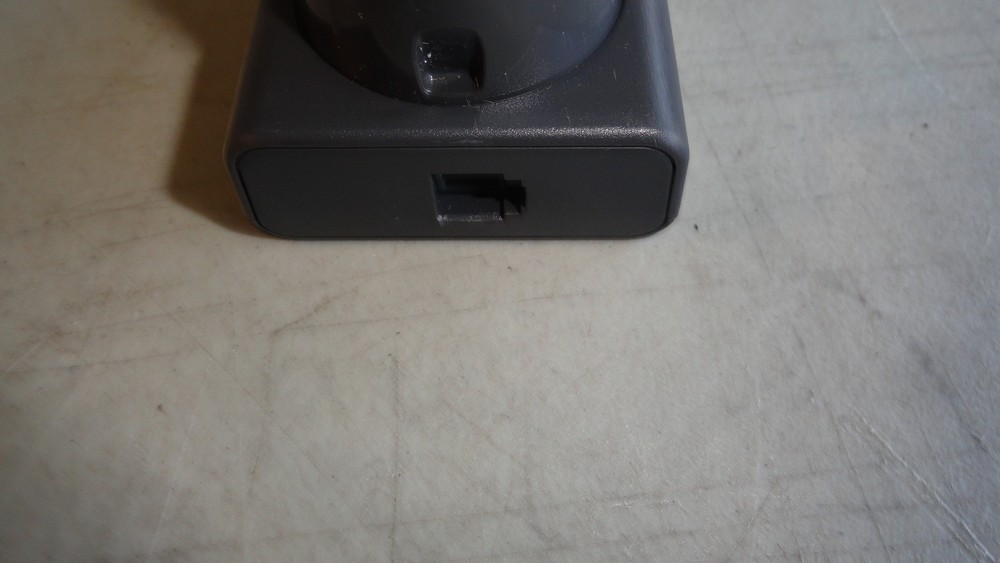 P8: Plantronics Headset Telephone Amplifier A20