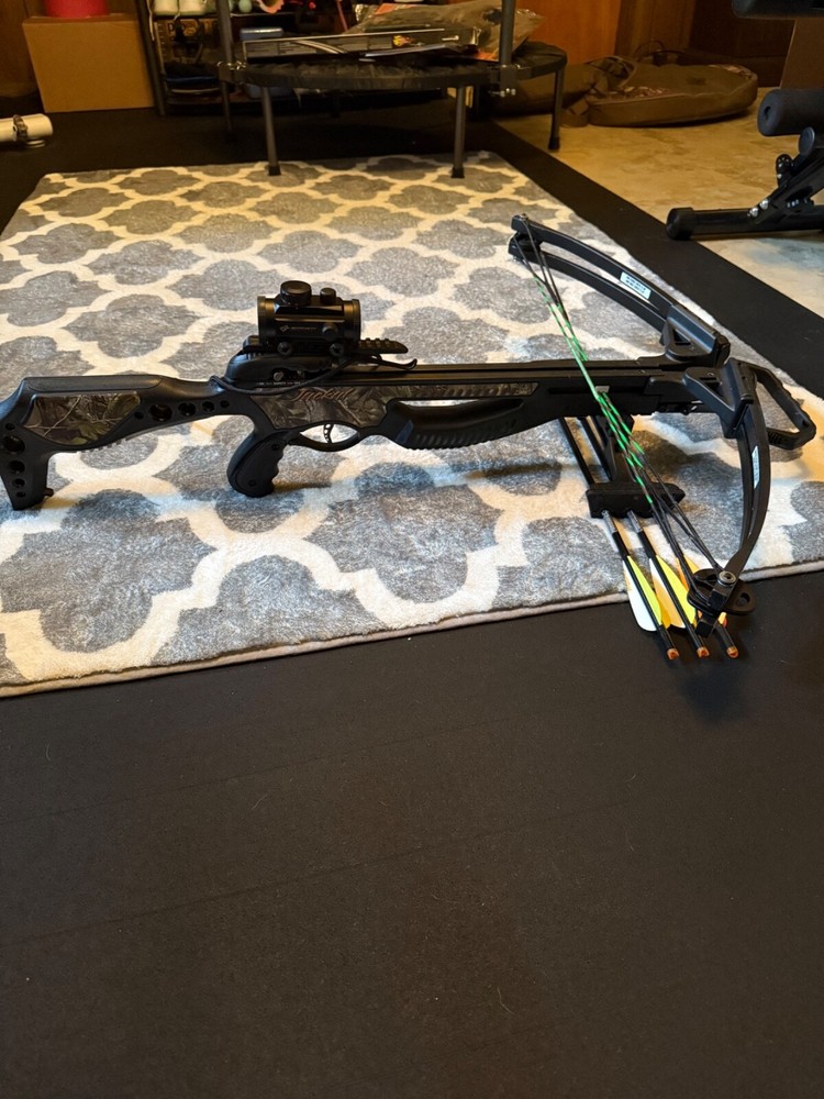 Barnett Jackal Crossbow