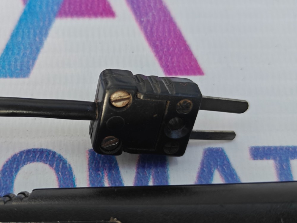 DIGITAL THERMOMETER PROBE MAX 1100°C/ 2112°F