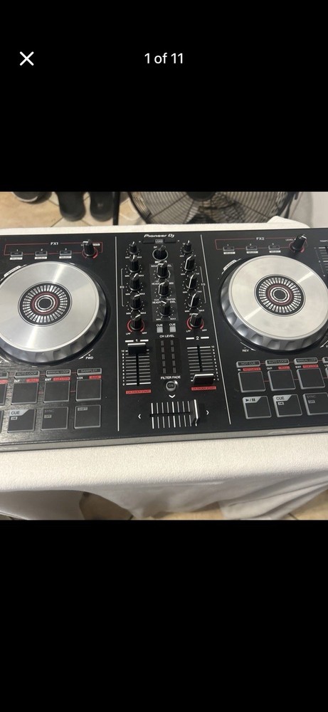 Pioneer DJ DDJ-SB2 Double Deck Controller, 16 Pads, Filter, Loop, Pitch, USB, EQ