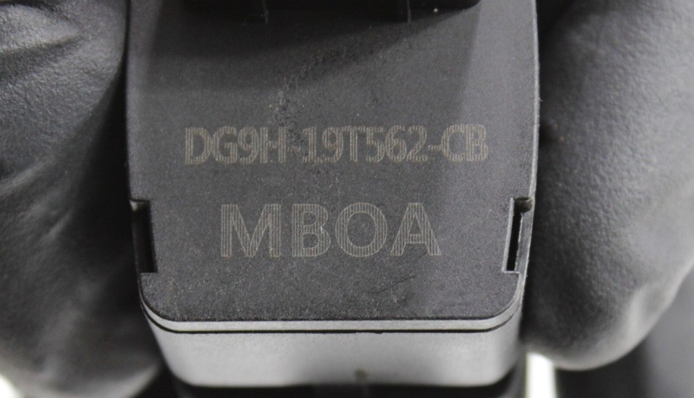 2015 - 2017 FORD MUSTANG AIR TEMP TEMPERATURE HUMIDITY SENSOR OEM