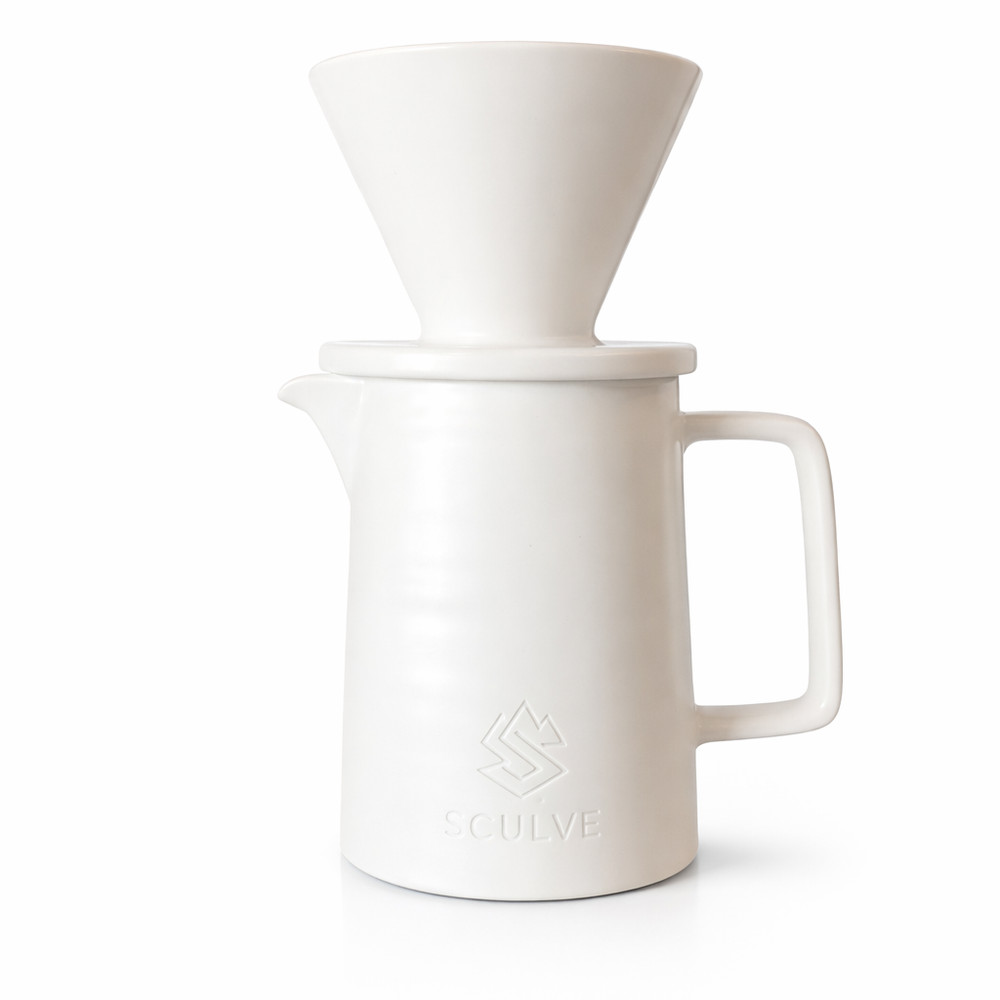 Viral White Coffee Dripper/ Black Sculve Ritual Coffee Dripper