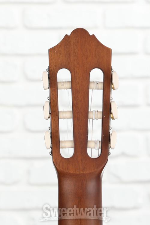 Yamaha C40II Full-Scale Classical - Natural