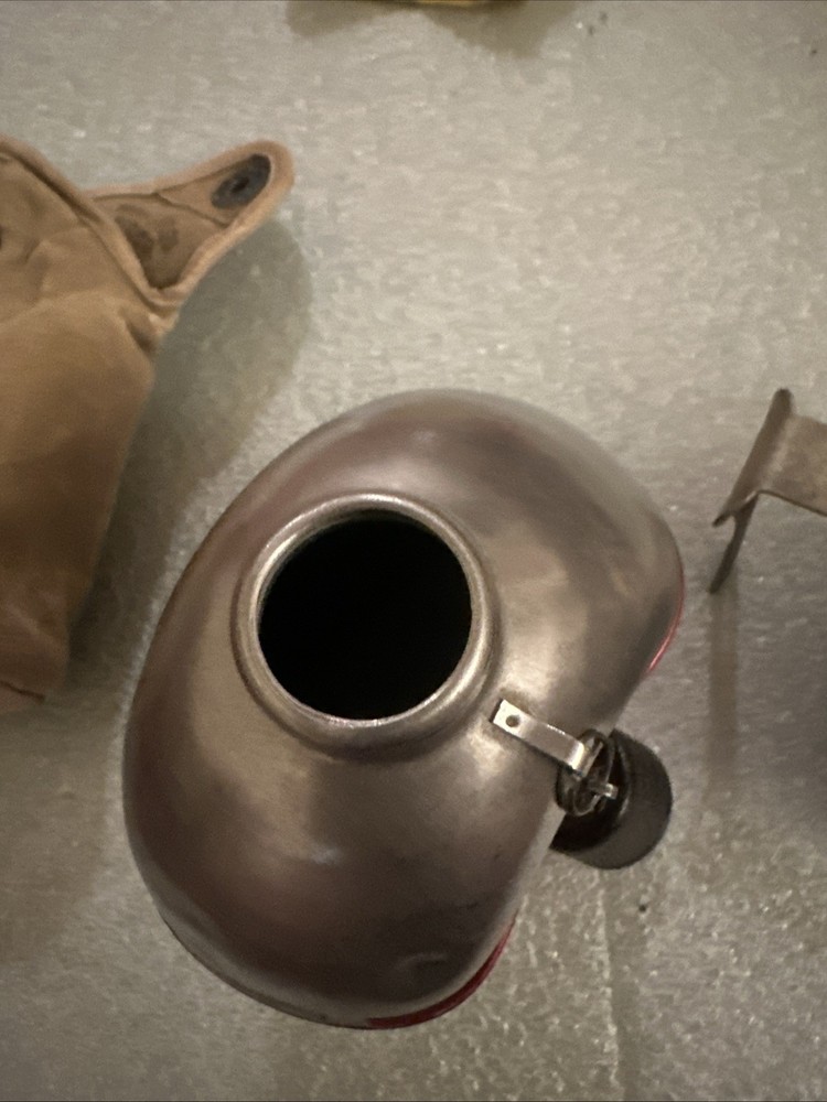 US military second world war water canteen