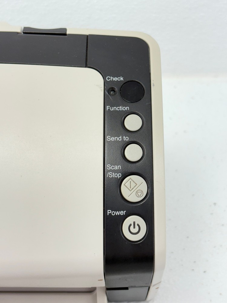 PRE OWNED | Fujitsu fi-6130 Duplex Document Scanner Only - White No Pwr Adapter