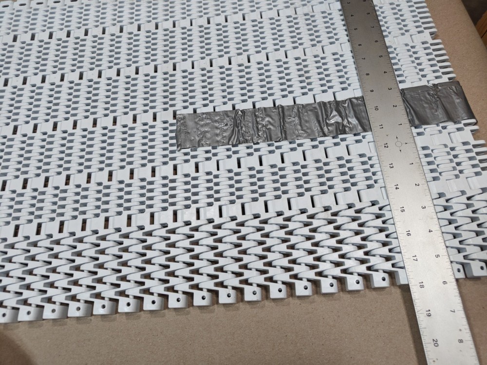 Plastic Conveyor Chain, 18" Wide, 26" Long Belt