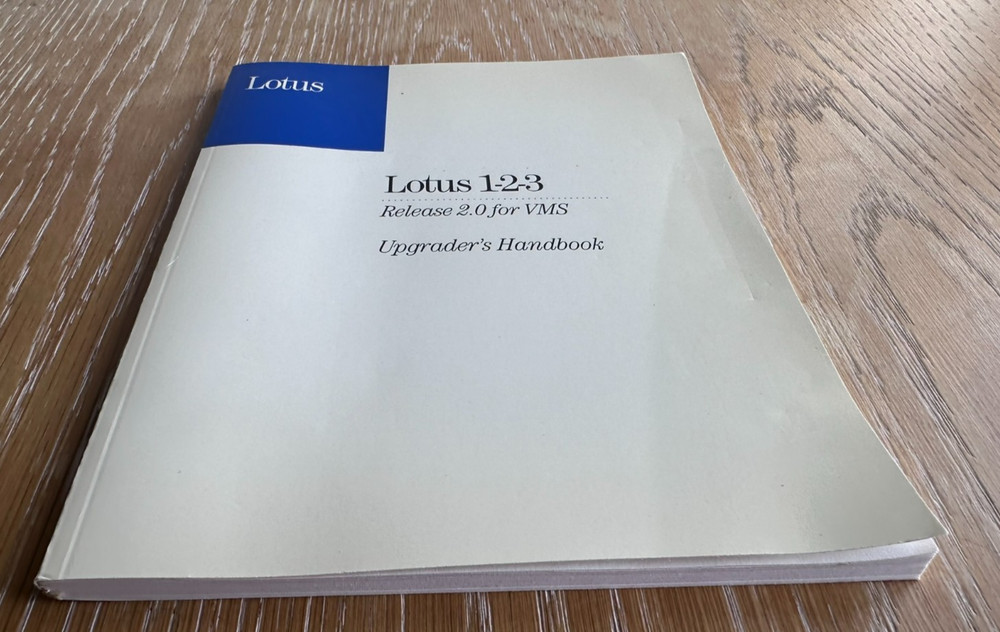 Lotus 123 Software Distribution kit for Digital VAX computers in original box