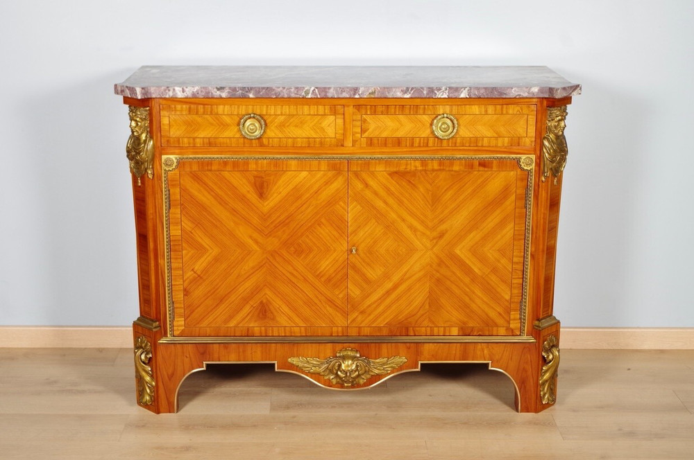 Louis XIV style support cabinet