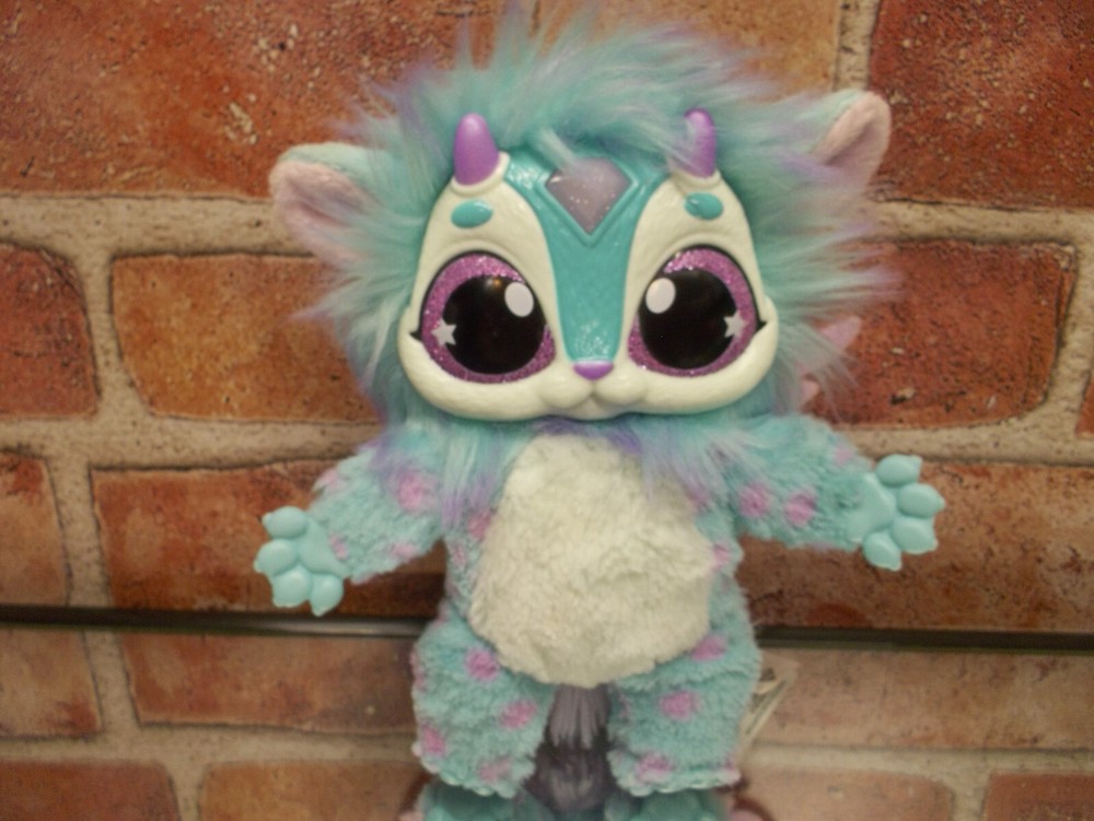 Magic Mixies Interactive Electronic Pet Plush Magical Misting Blue Figure Only
