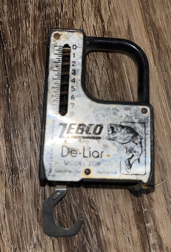 Preowned Zebco De-Liar Model 228 Black Spring Fish Weighing Scale