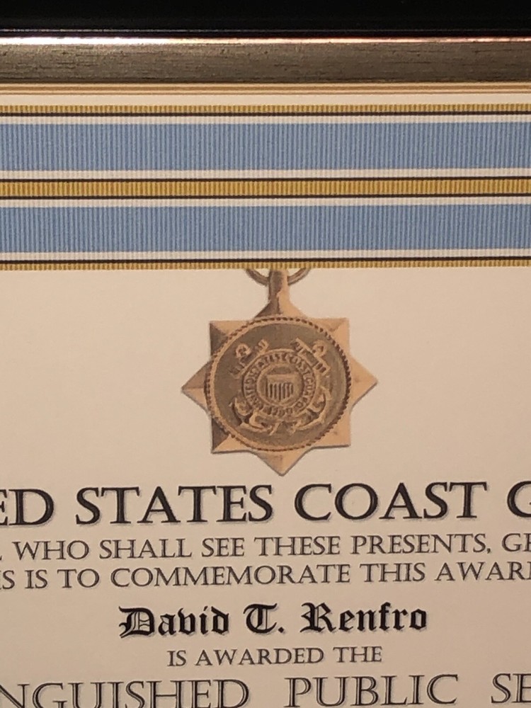 USCG DISTINGUISHED PUBLIC SERVICE COMMEMORATIVE AWARD CERTIFICATE Type-1