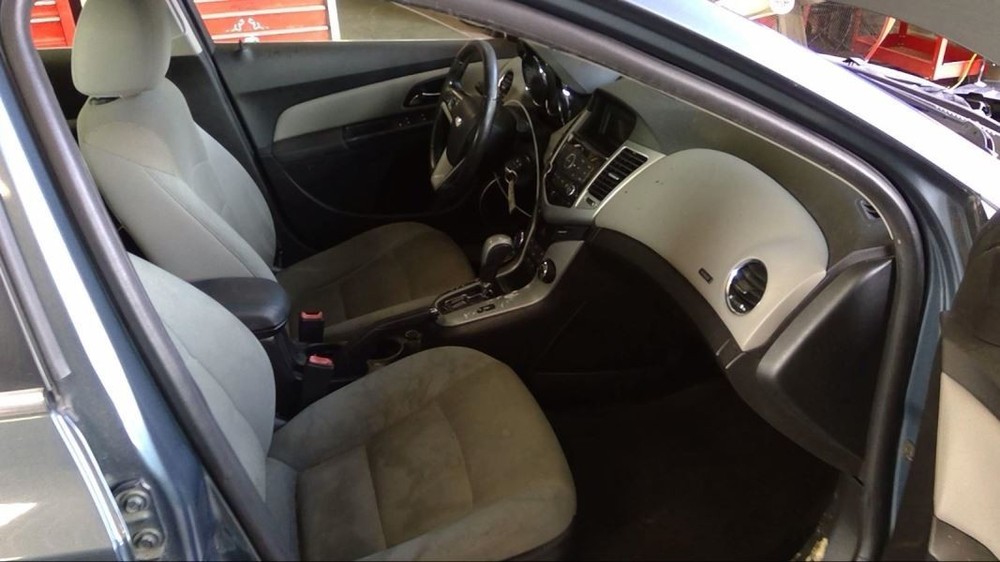 CRUZE 2012 Transmission Shift 650874