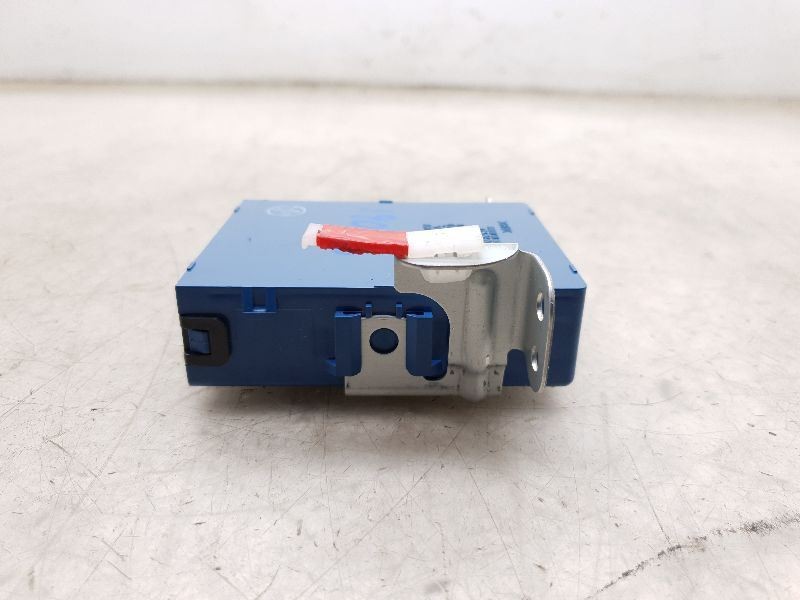 04-06 LEXUS LS430 NETWORK GATEWAY CONTROL MODULE ECM ASSEMBLY