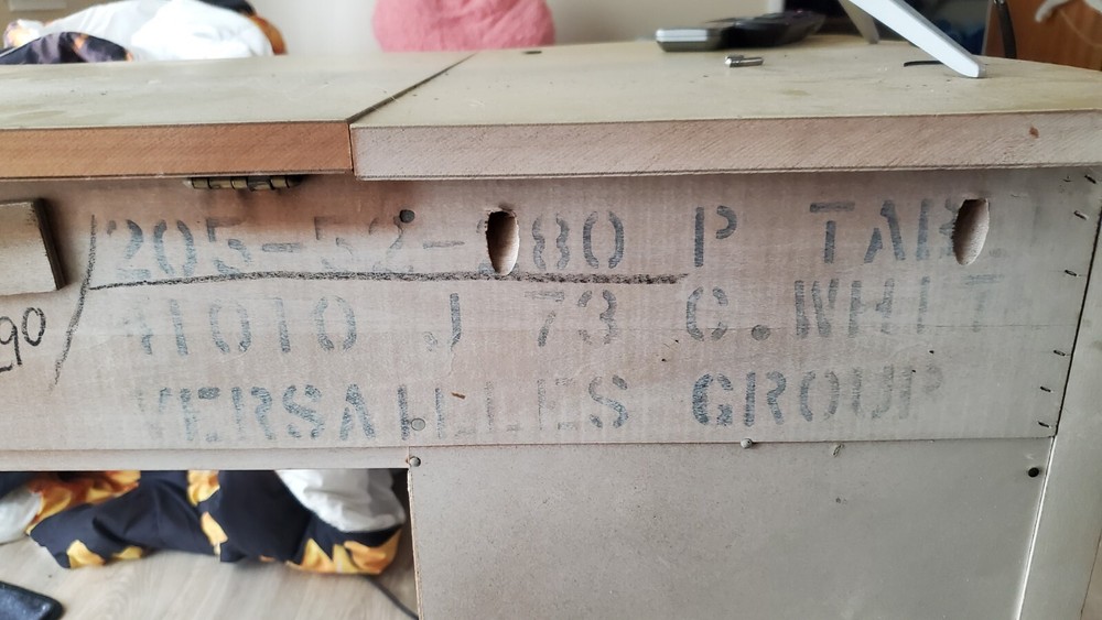 Versailles Collection Group Antique Vanity Table