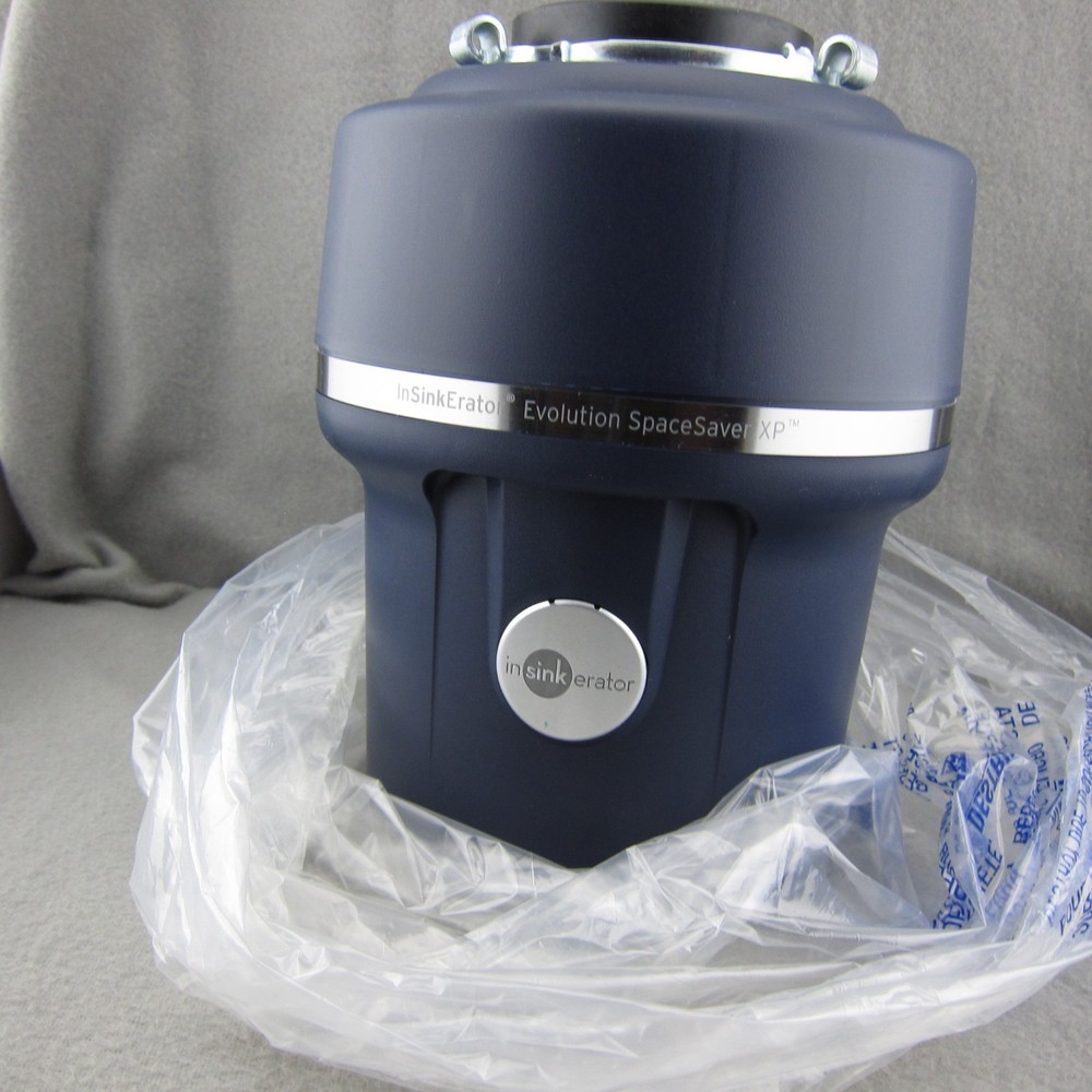 Insinkerator Evolution Spacesaver XP 3/4HP Garbage Disposal New Open Box
