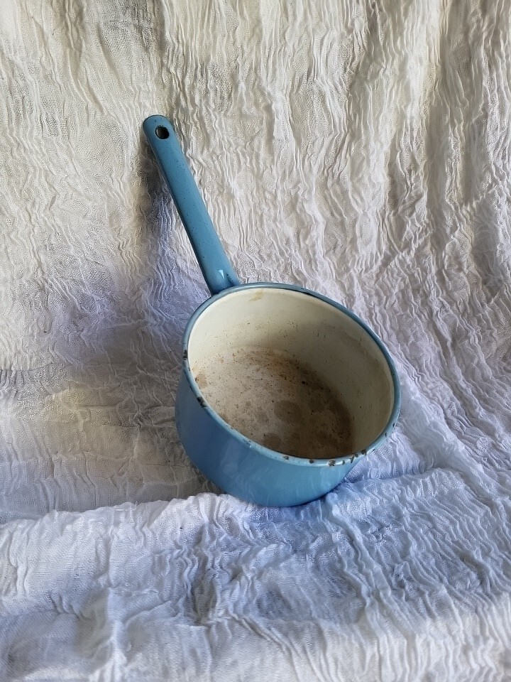 Small vtg blue and white enamel pan