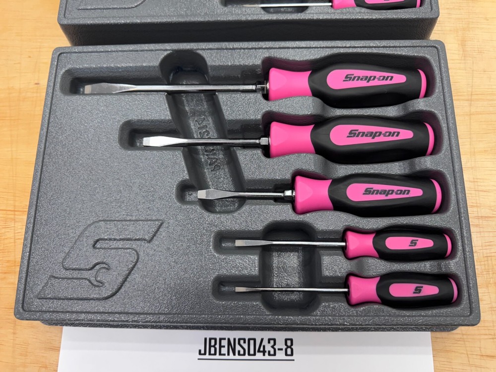 Snap-on Tools NEW 10pc PINK Soft Grip Phillips & Flat Head Screwdriver Sets