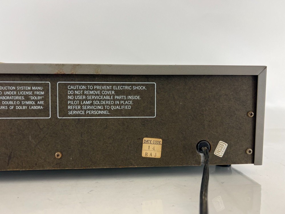 TEAC V-30 Stereo Audio Cassette Tape Deck Component Japan - Broken Record Button