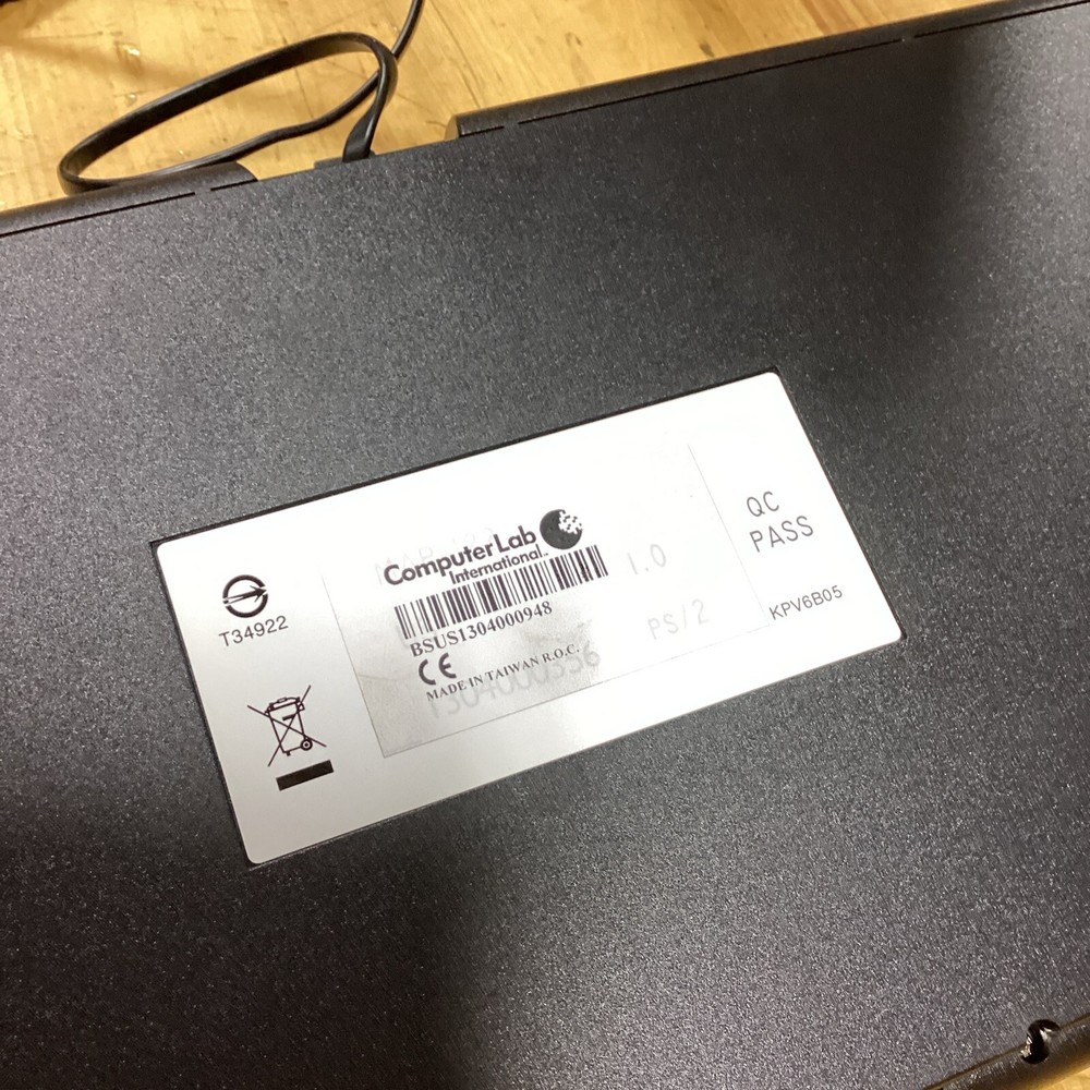 New CLI Computer Lab International 122-Key PS/2 Keyboard BSUS1304000948
