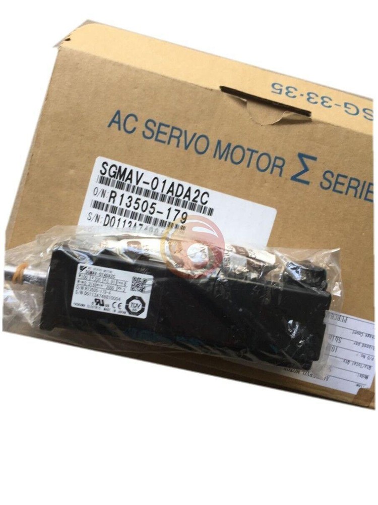 ONE NEW YASKAWA AC SERVO MOTOR SGMAV-01ADA2C
