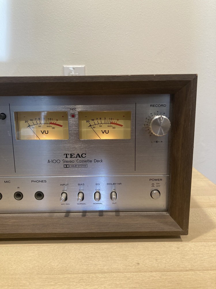 Vintage TEAC A-100 Stereo Cassette Deck Player / Powers On / Needs Service READ
