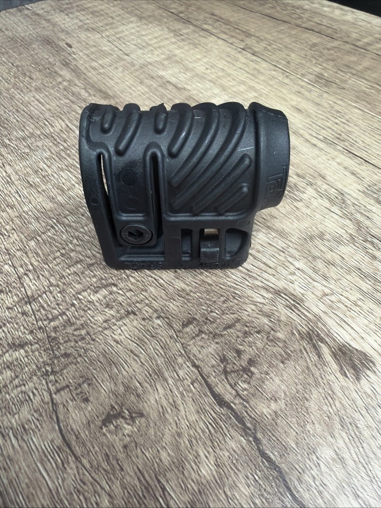 EMA Tactical 3/4" Tactical Flashlight Mount, PL1