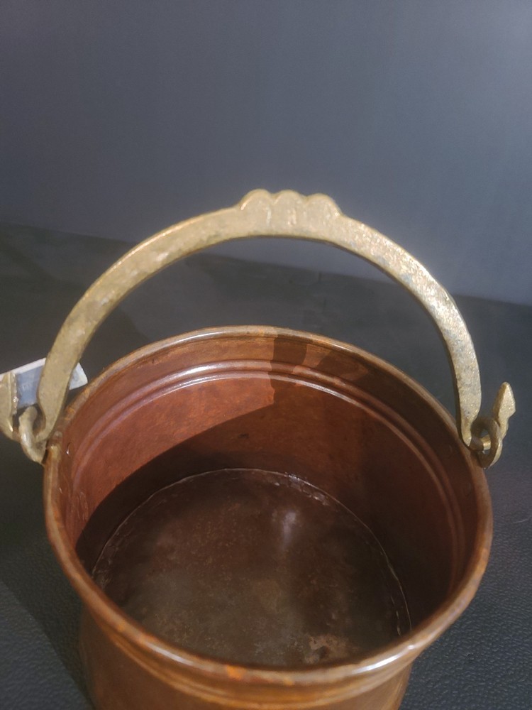 Copper Pot Cauldron Riveted Brass Handle Rivets Rustic Primitive Cottage AKSA 13